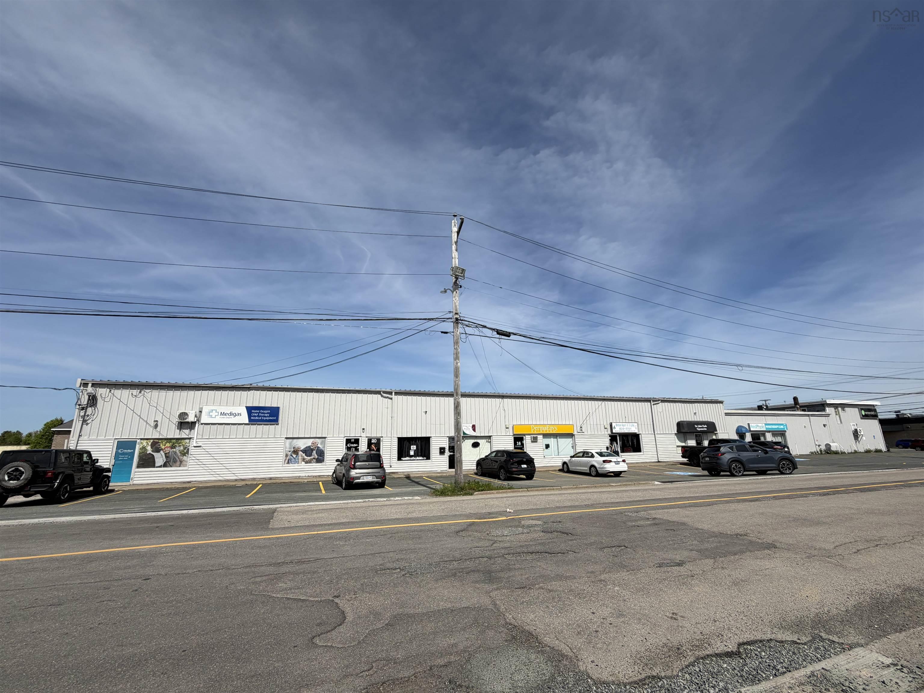 337 Welton Street & 8 Maple Street, Sydney, Nova Scotia, Canada photo 6