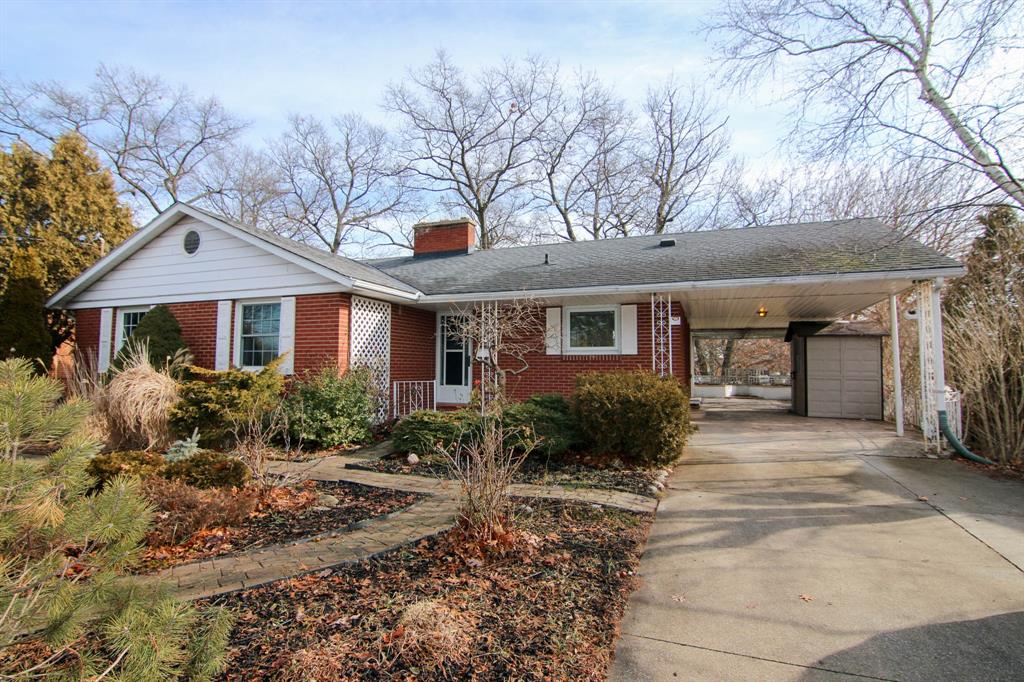 1438 MURPHY Road, Sarnia Ontario, Canada