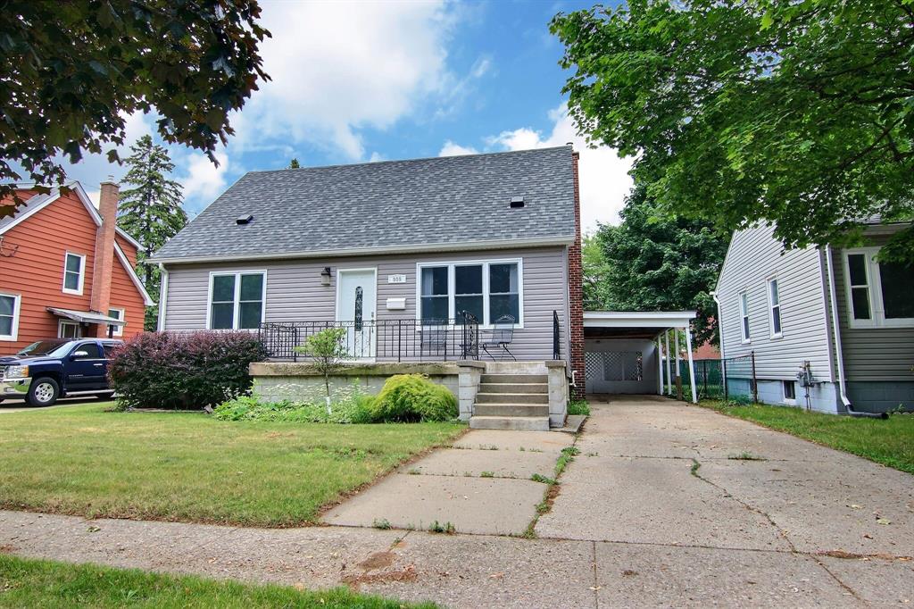 909 CHURCH Street, Point Edward, Ontario, Canada