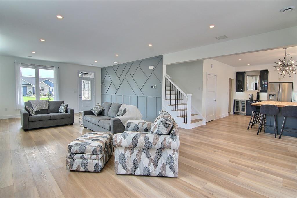4676 RIVERSIDE Drive, Port Lambton, Ontario, Canada