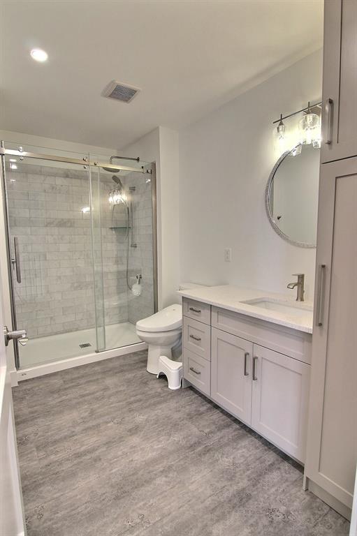 4676 RIVERSIDE Drive, Port Lambton, Ontario, Canada