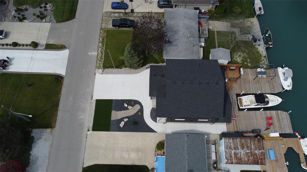 4676 RIVERSIDE Drive, Port Lambton, Ontario, Canada
