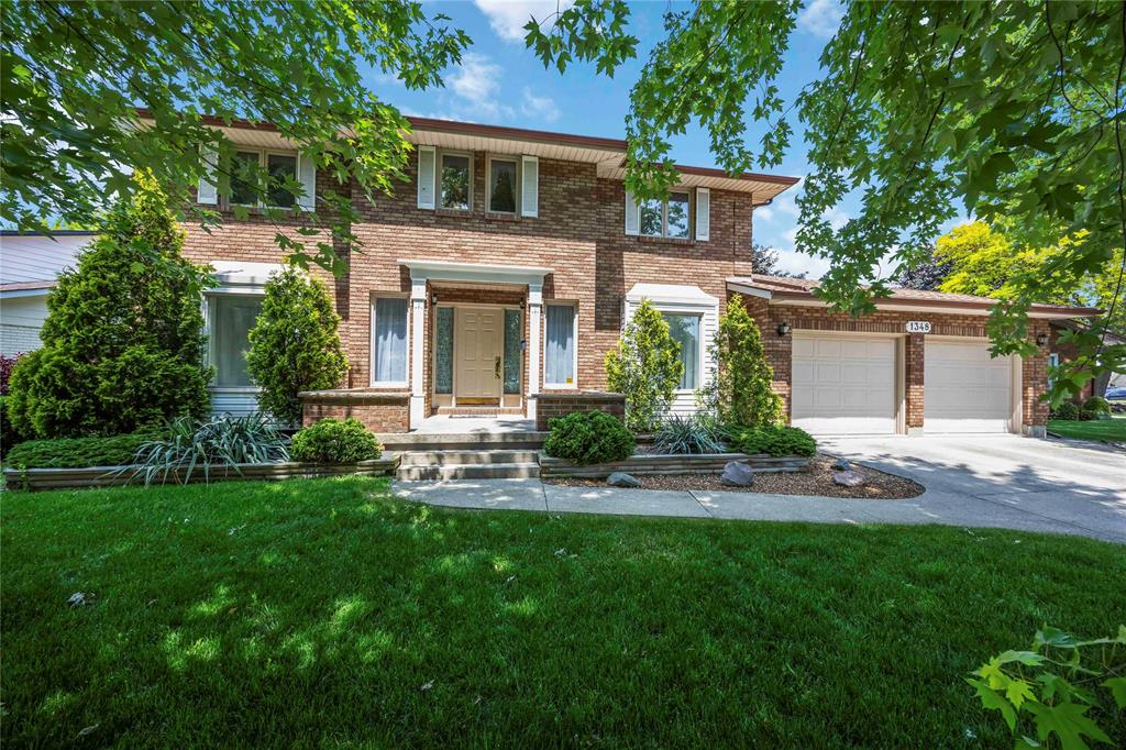 1348 ERROL Road East, Sarnia, Ontario, Canada photo 1