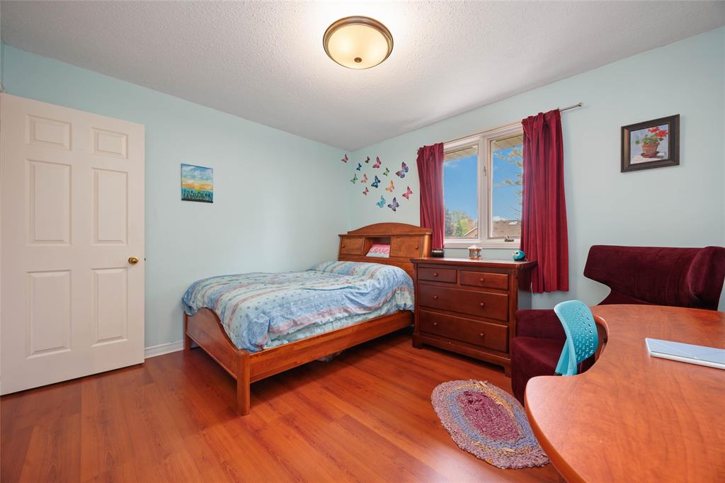 1348 ERROL Road East, Sarnia, Ontario, Canada photo 18