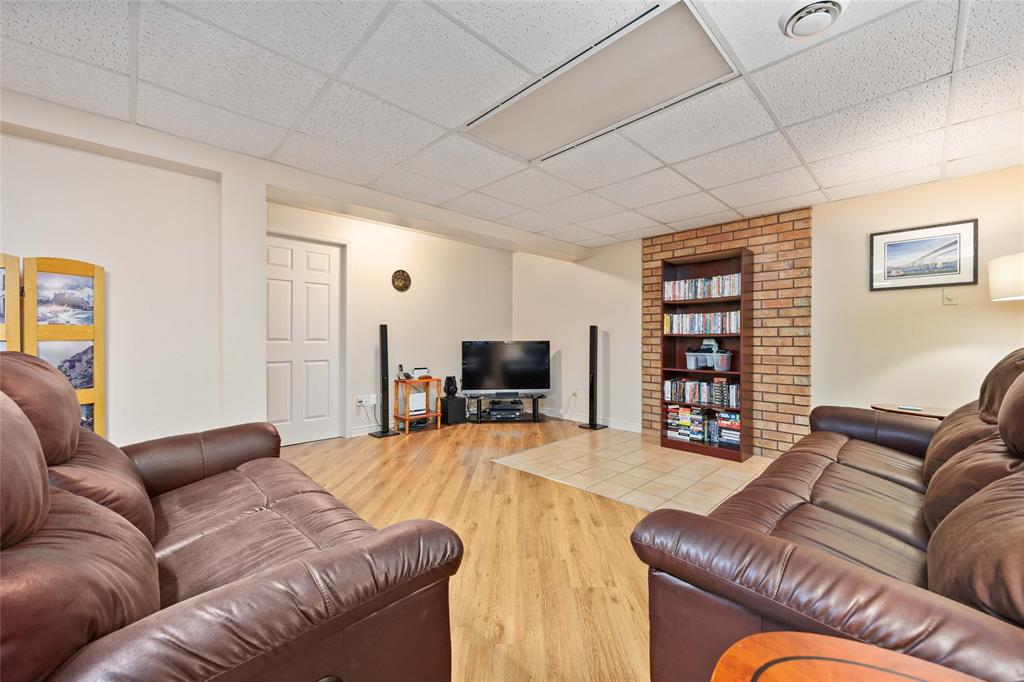 1348 ERROL Road East, Sarnia, Ontario, Canada photo 26