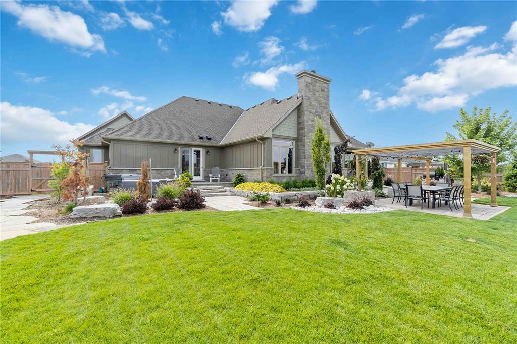 4043 VAN BREE Drive, Plympton-Wyoming, Ontario, Canada photo 42