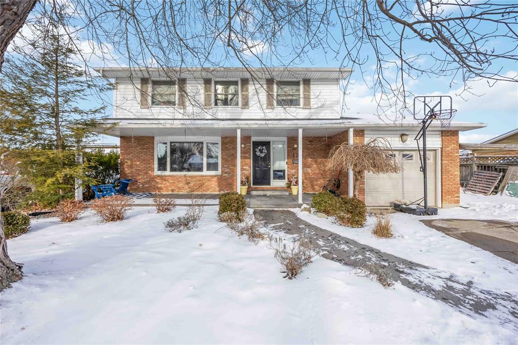 129 HANNA Crescent, Sarnia, Ontario, Canada photo 1