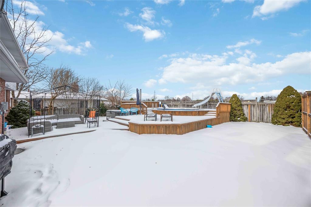 129 HANNA Crescent, Sarnia, Ontario, Canada photo 23