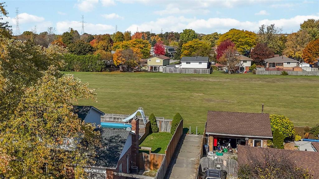 129 HANNA Crescent, Sarnia, Ontario, Canada photo 34