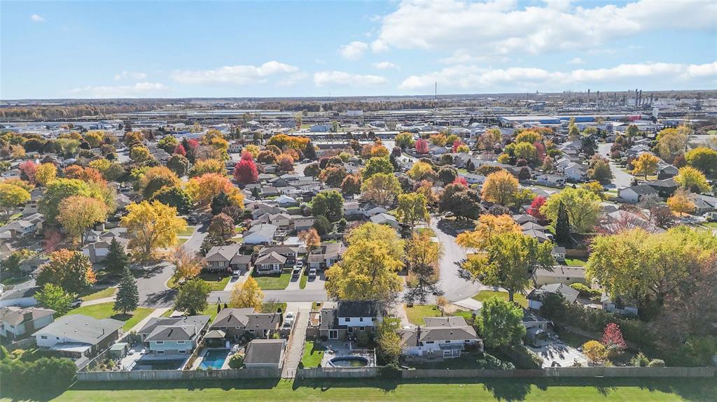 129 HANNA Crescent, Sarnia, Ontario, Canada photo 38