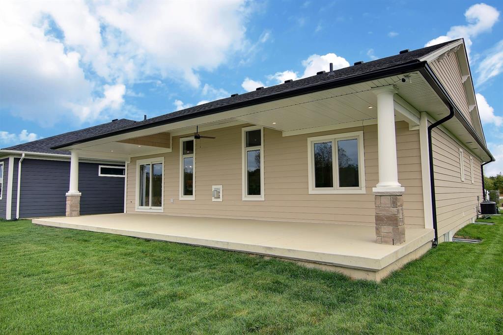 3593 EGREMONT Road, Plympton-Wyoming, Ontario, Canada photo 2