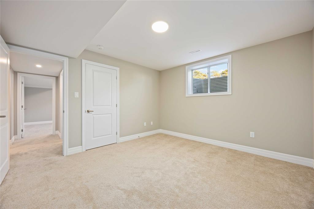 3593 EGREMONT Road, Plympton-Wyoming, Ontario, Canada photo 21