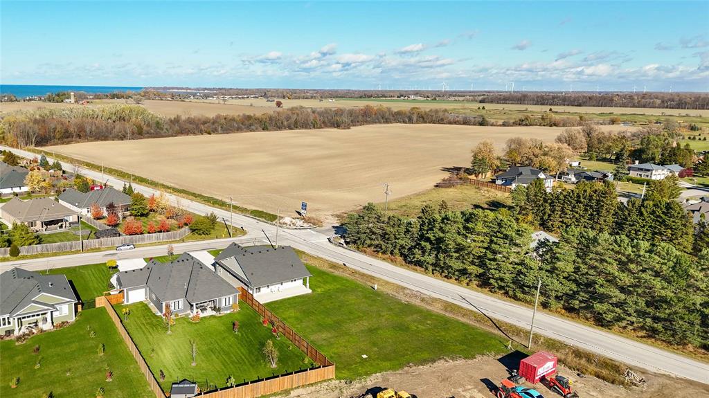 3593 EGREMONT Road, Plympton-Wyoming, Ontario, Canada photo 31