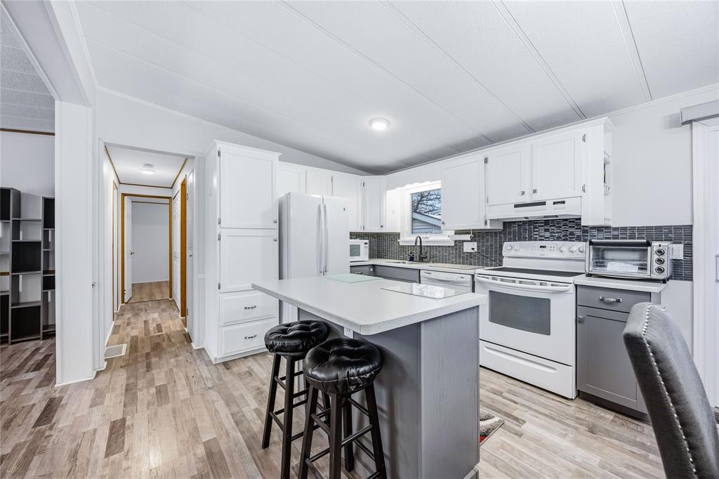 5700 BLACKWELL Sideroad Unit# 236, Sarnia, Ontario, Canada photo 9