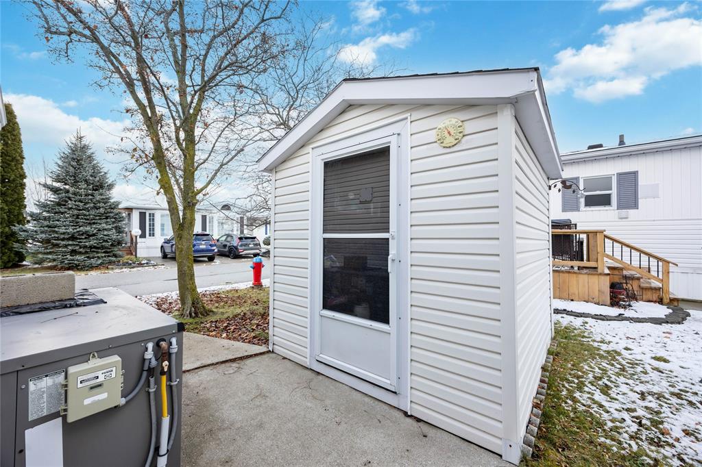 5700 BLACKWELL Sideroad Unit# 236, Sarnia, Ontario, Canada photo 25