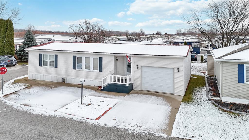 5700 BLACKWELL Sideroad Unit# 236, Sarnia, Ontario, Canada photo 35