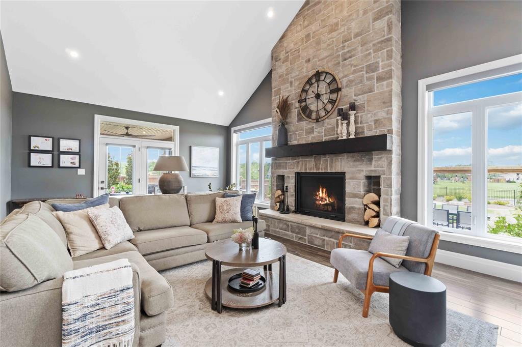 4043 VAN BREE Drive, Plympton-Wyoming, Ontario, Canada photo 10