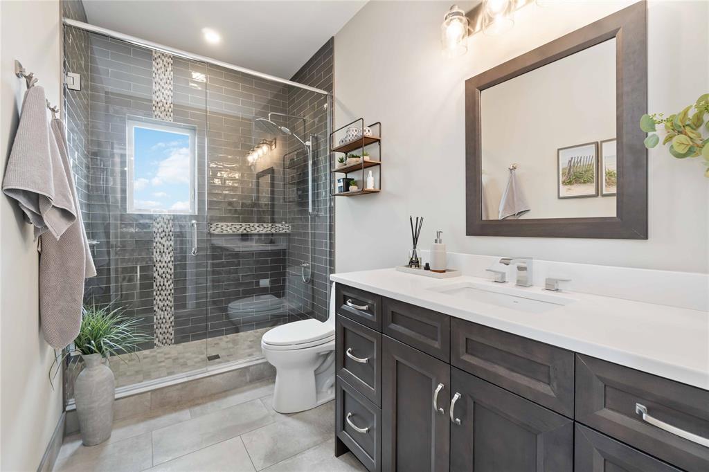 4043 VAN BREE Drive, Plympton-Wyoming, Ontario, Canada photo 21