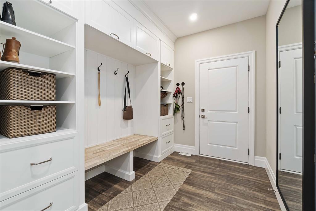 4043 VAN BREE Drive, Plympton-Wyoming, Ontario, Canada photo 24