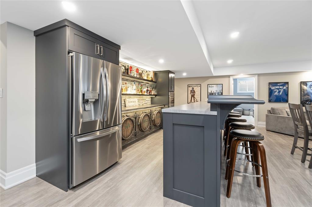 4043 VAN BREE Drive, Plympton-Wyoming, Ontario, Canada photo 27