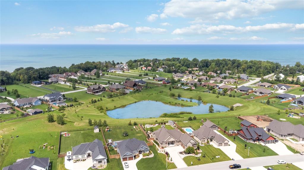 4043 VAN BREE Drive, Plympton-Wyoming, Ontario, Canada photo 45