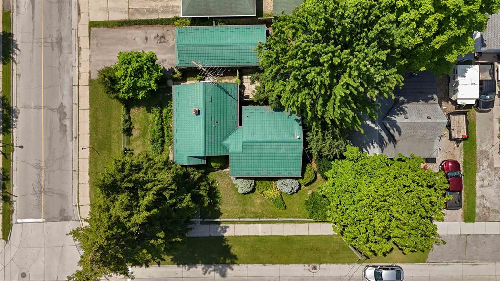 439 MAUDE Street, Petrolia, Ontario, Canada photo 4