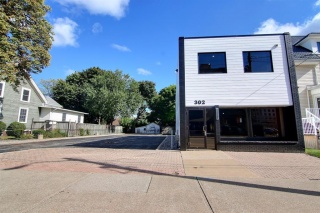 302 CHRISTINA Street North, Sarnia Ontario, Canada