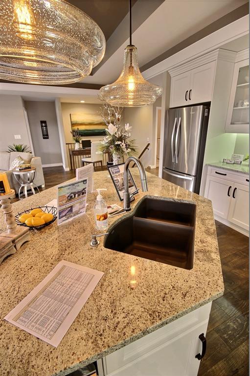178 HENNESSY, Lambton Shores Ontario, Canada