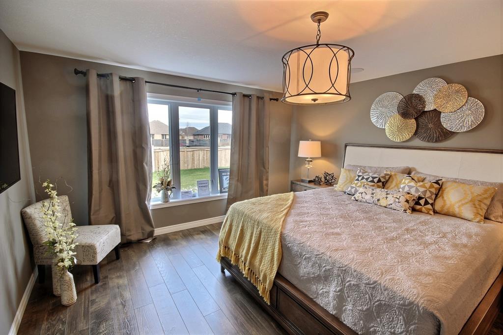 178 HENNESSY, Lambton Shores Ontario, Canada