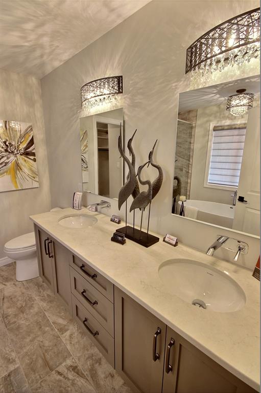 178 HENNESSY, Lambton Shores Ontario, Canada