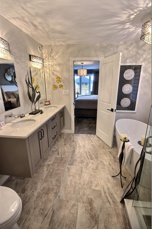 178 HENNESSY, Lambton Shores Ontario, Canada
