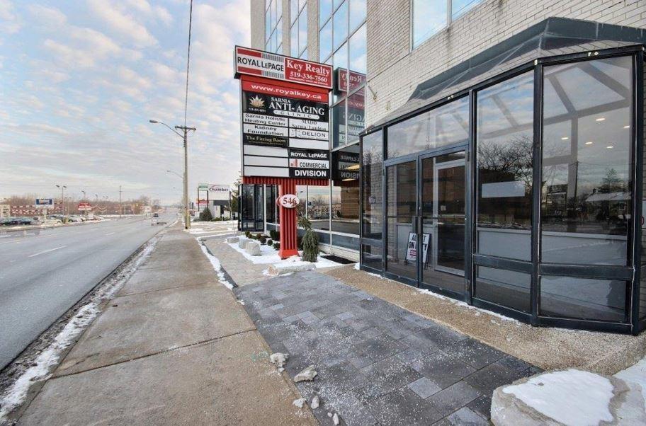 546 CHRISTINA Street North Unit# 301-A, Sarnia Ontario, Canada