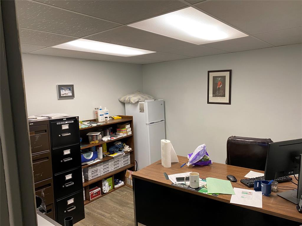 33 KING Street West, Lambton Shores, Ontario, Canada