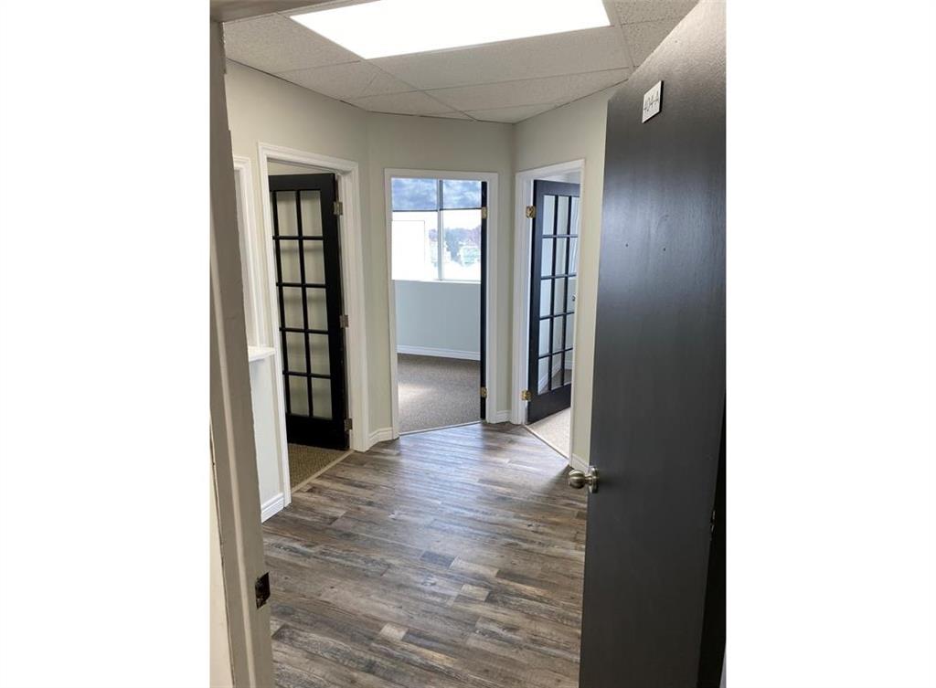 546 CHRISTINA Street North Unit# 404-D, Sarnia, Ontario, Canada