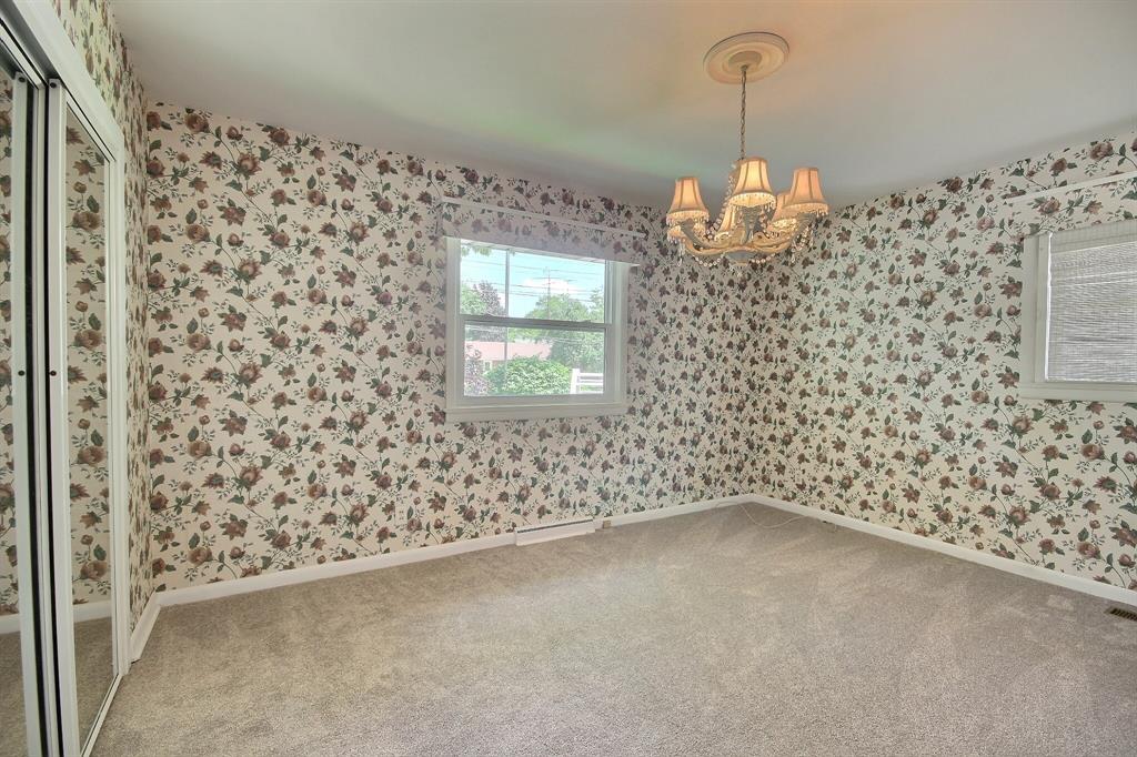 1227 COLBORNE Road, Sarnia, Ontario, Canada photo 9