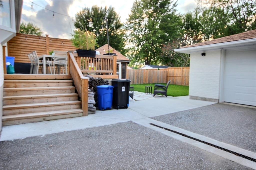 288 MOORE Street, St. Clair, Ontario, Canada photo 2