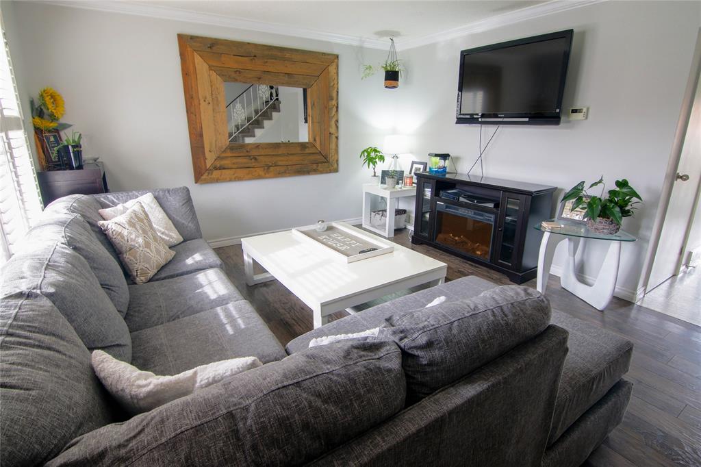 295 EDGEWOOD Street Unit# 37, Sarnia Ontario, Canada