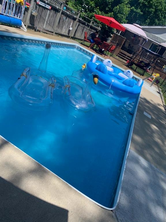 741 SYCAMORE Drive, Sarnia Ontario, Canada