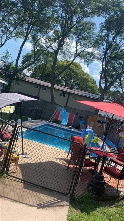741 SYCAMORE Drive, Sarnia Ontario, Canada