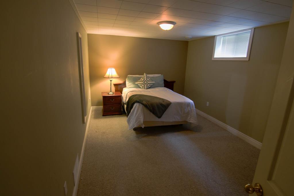 3217 STONEBROOK Road, Sarnia, Ontario, Canada