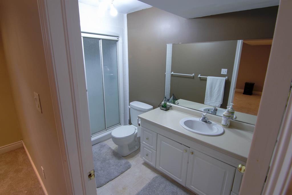 3217 STONEBROOK Road, Sarnia, Ontario, Canada