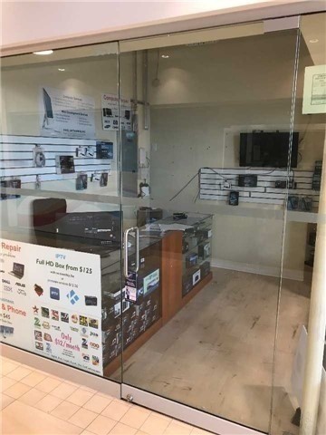 7215 Goreway Dr, Mississauga Ontario, Canada