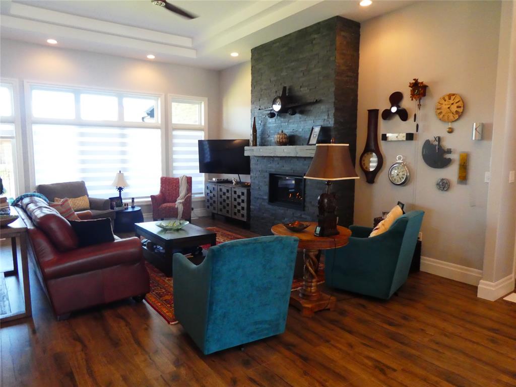 1817 LAKESHORE Road, Sarnia Ontario, Canada