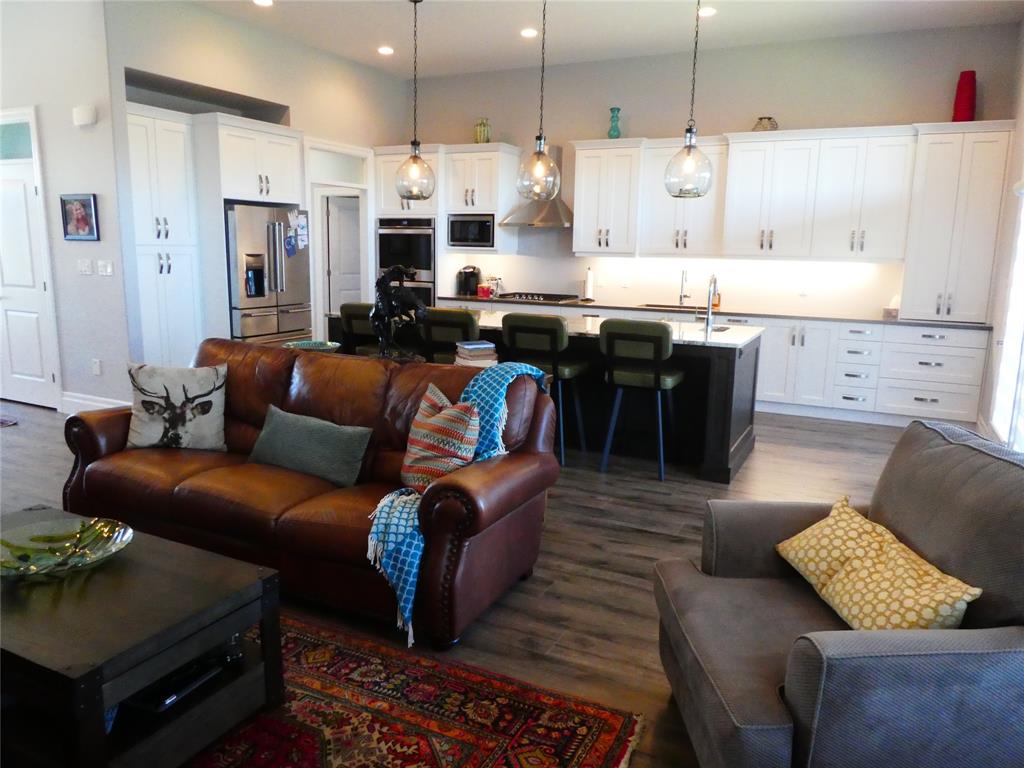 1817 LAKESHORE Road, Sarnia Ontario, Canada
