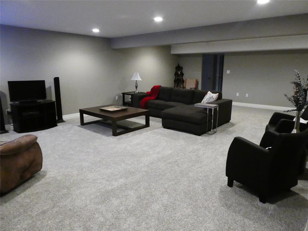 1817 LAKESHORE Road, Sarnia Ontario, Canada