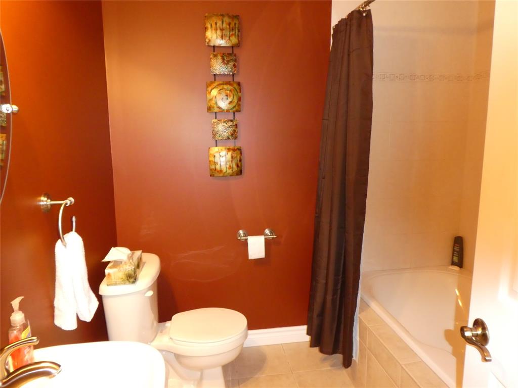 2081 MARION Avenue, Sarnia Ontario, Canada