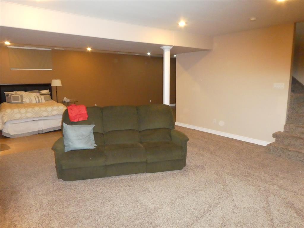 2081 MARION Avenue, Sarnia Ontario, Canada