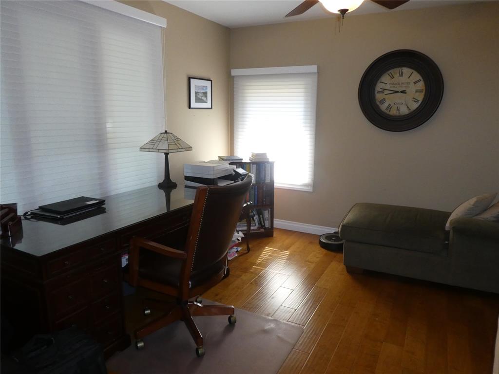 2557 OLD LAKESHORE Road, Sarnia Ontario, Canada