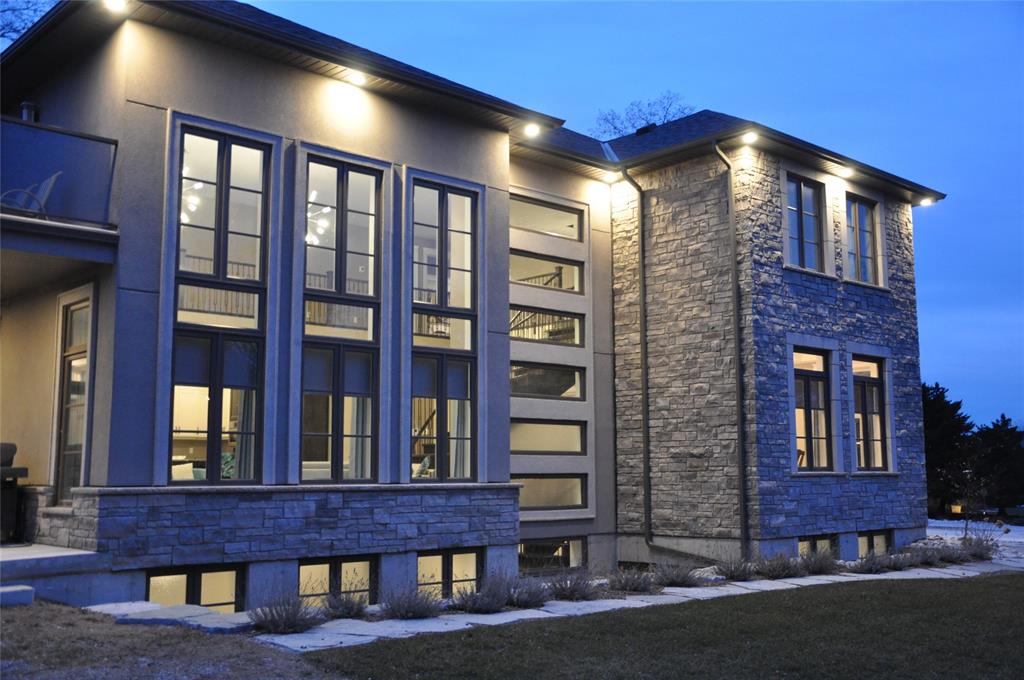 2132 HURON SHORES Drive, Sarnia Ontario, Canada