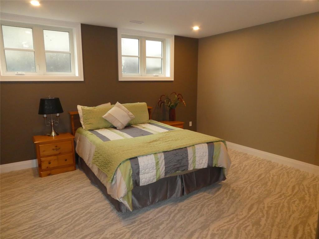 2132 HURON SHORES Drive, Sarnia Ontario, Canada
